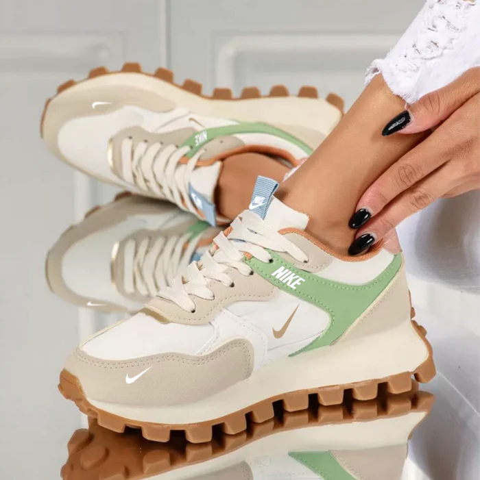 Women's Sneakers