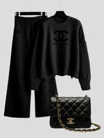 Valen Crest Knit Ensemble & Chain Bag Set